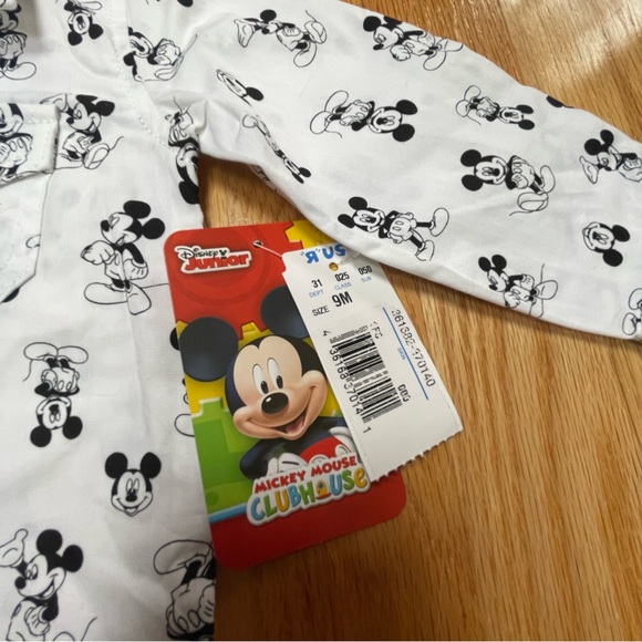 Disney black/white Mickey Mouse long sleeve button up collars shirt size 9 mos - Picture 6 of 9
